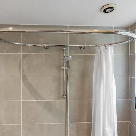 Apartamento 2-bed Near Norwich Riverside Ringland
