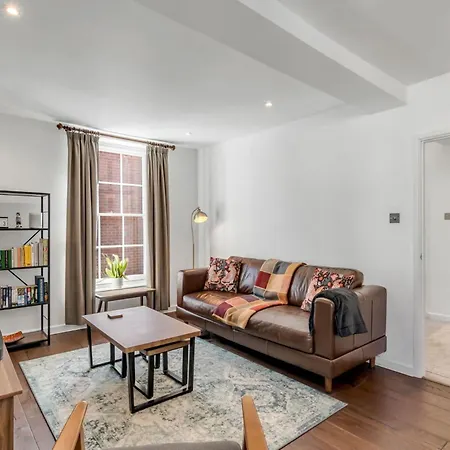 2-bed Near Norwich Riverside *