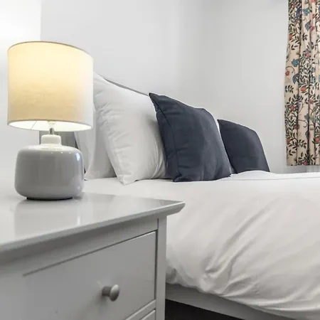 2-bed Near Norwich Riverside *