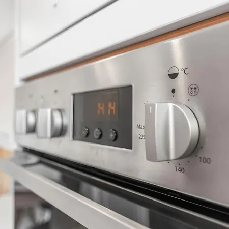 2-bed Near Norwich Riverside * Ringland