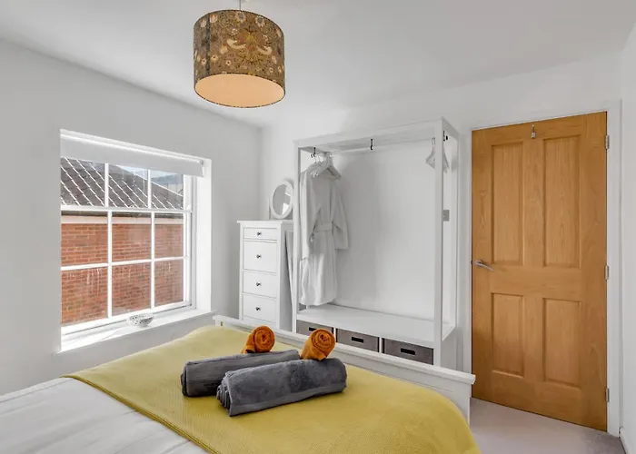 شقة 2-bed Near Norwich Riverside *