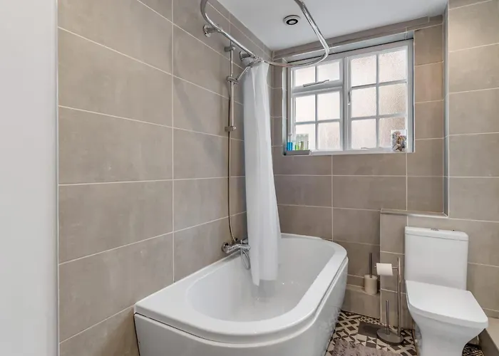 شقة 2-bed Near Norwich Riverside *