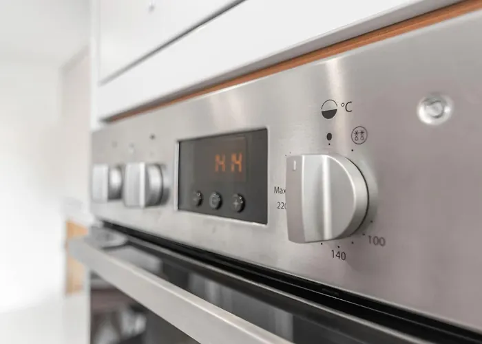 2-bed Near Norwich Riverside * Ringland